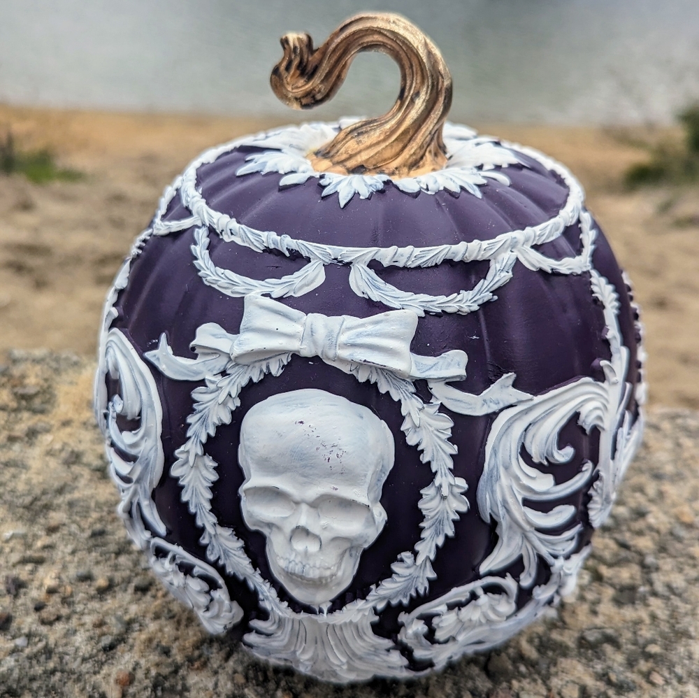 Purple With White Embossing Pumpkin